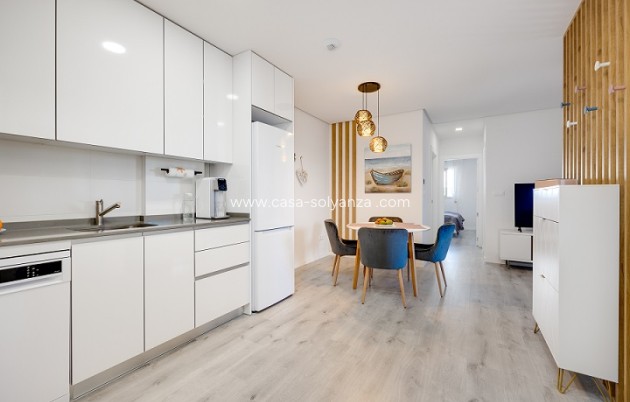 Resale - Apartment / flat - Orihuela - Villamartin