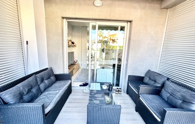 Resale - Apartment / flat - Punta Prima - Costa Blanca