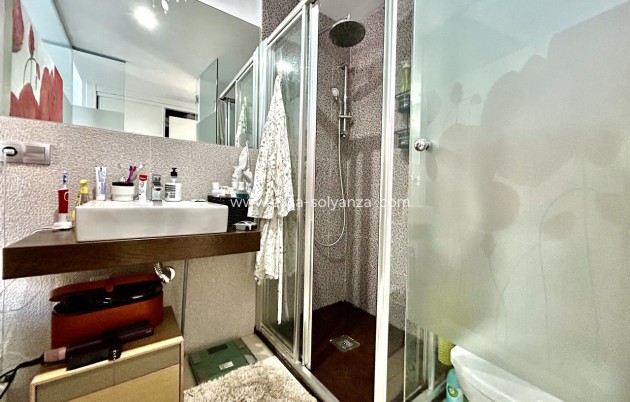 Resale - Apartment / flat - Punta Prima - Costa Blanca