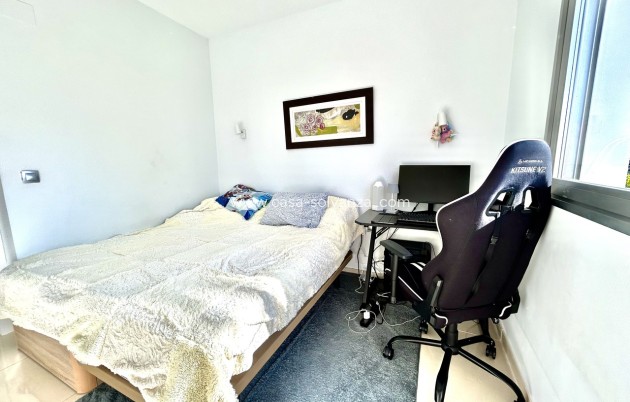 Resale - Apartment / flat - Punta Prima - Costa Blanca