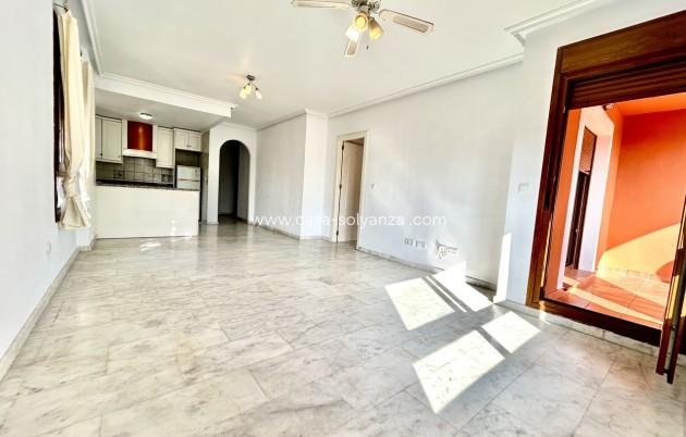 Resale - Apartment / flat - Villamartin - Costa Blanca