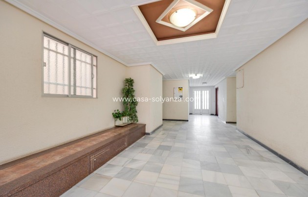 Wiederverkauf - Wohnung - Torrevieja - Acequion