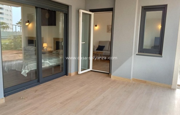 Resale - Apartment / flat - Torrevieja - Punta Prima