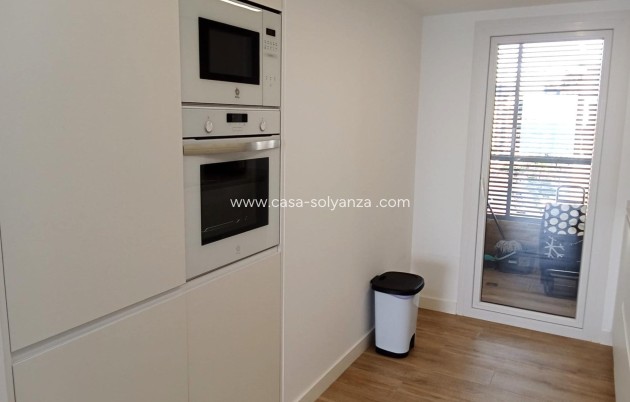Resale - Apartment / flat - Torrevieja - Punta Prima