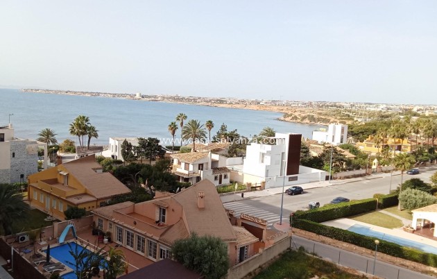 Resale - Apartment / flat - Torrevieja - Punta Prima