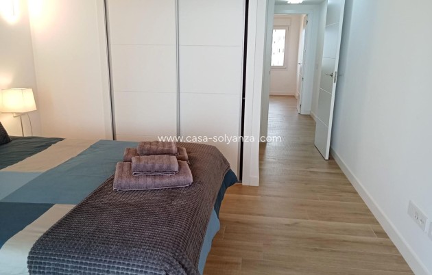 Resale - Apartment / flat - Torrevieja - Punta Prima