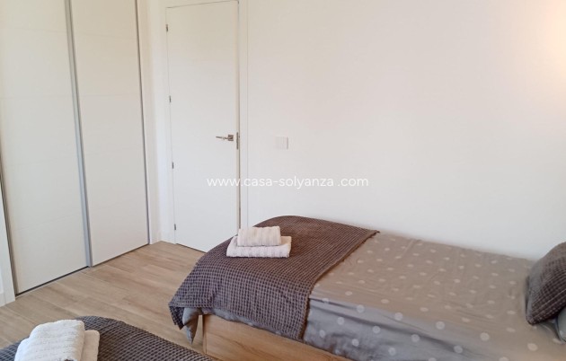 Resale - Apartment / flat - Torrevieja - Punta Prima