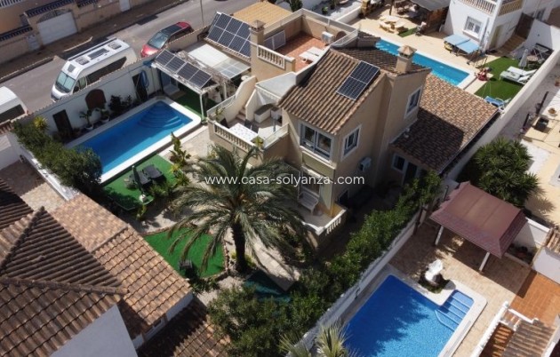 Resale - Villa - Orihuela Costa - Costa Blanca