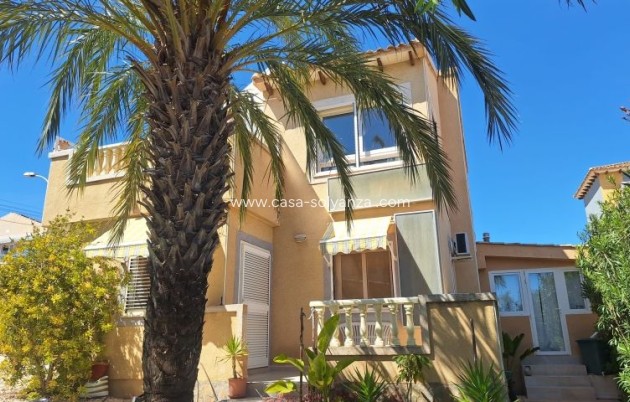 Resale - Villa - Orihuela Costa - Costa Blanca