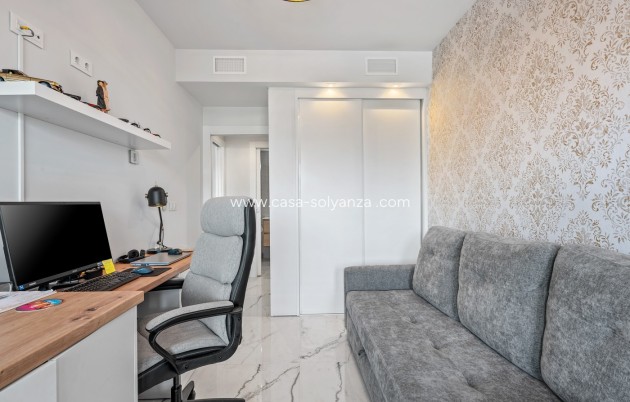 Resale - Apartment / flat - Orihuela Costa - Costa Blanca