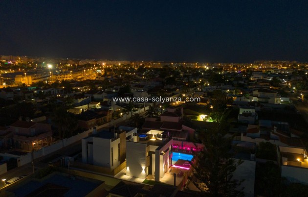 Resale - Villa - Torrevieja - Torreta Florida