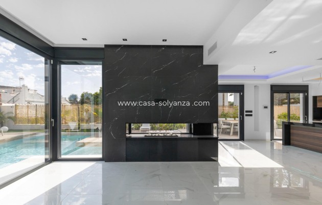 Resale - Villa - Torrevieja - Torreta Florida