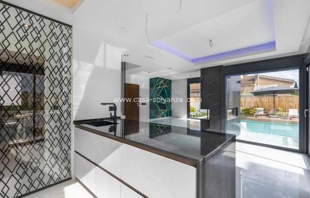 Resale - Villa - Torrevieja - Torreta Florida