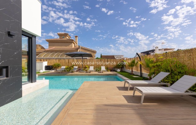 Resale - Villa - Torrevieja - Torreta Florida