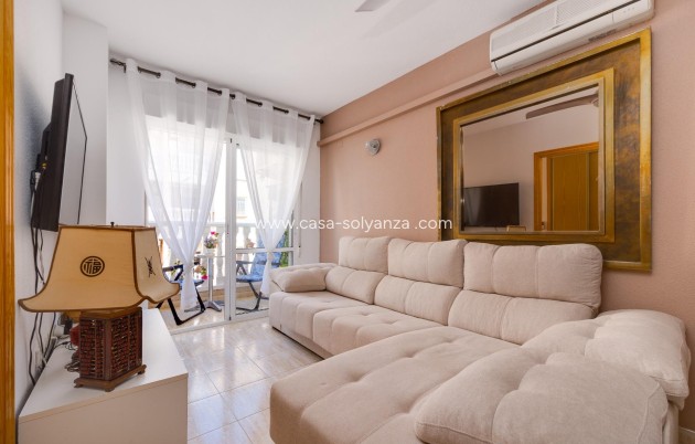Resale - Apartment / flat - Torrevieja - Estacion Autobuses