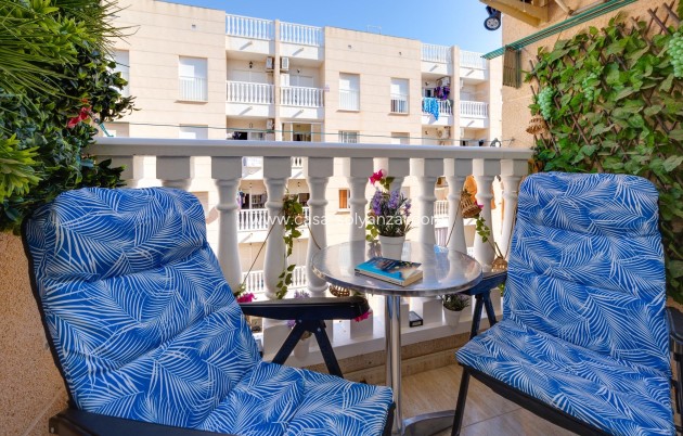 Resale - Apartment / flat - Torrevieja - Estacion Autobuses