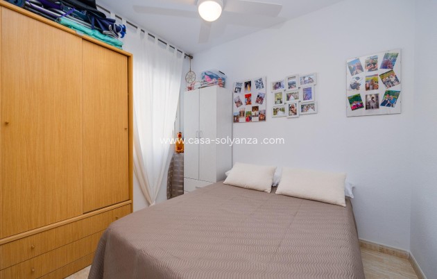 Resale - Apartment / flat - Torrevieja - Estacion Autobuses