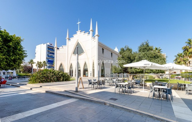 Resale - Apartment / flat - Torrevieja - Estacion Autobuses