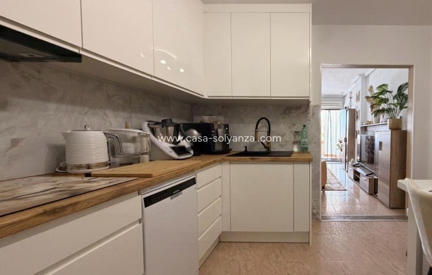 Resale - Apartment / flat - Torrevieja - Nueva Torrevieja