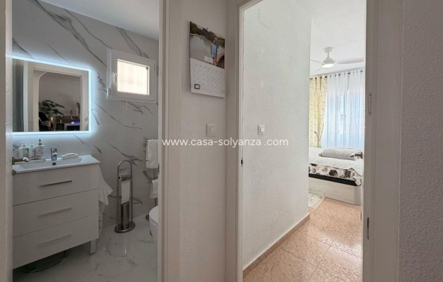 Resale - Apartment / flat - Torrevieja - Nueva Torrevieja