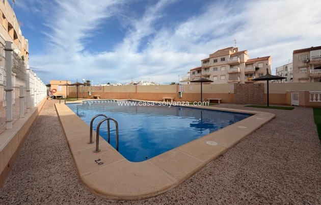 Resale - Apartment / flat - Torrevieja - Nueva Torrevieja