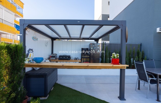 Resale - Apartment / flat - Torrevieja - Costa Blanca