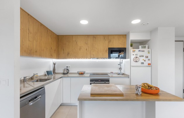 Resale - Apartment / flat - Torrevieja - Costa Blanca