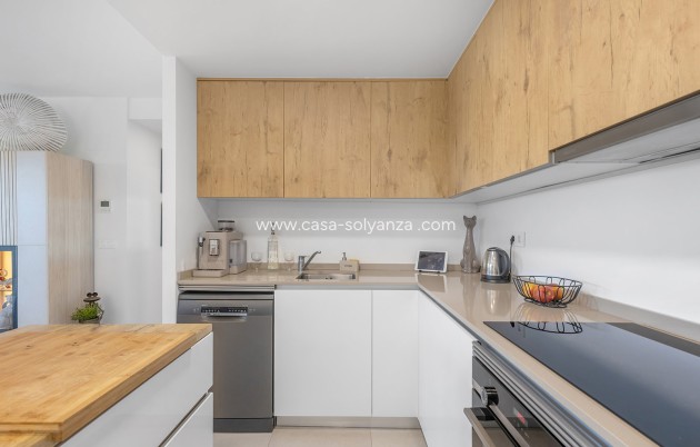 Resale - Apartment / flat - Torrevieja - Costa Blanca