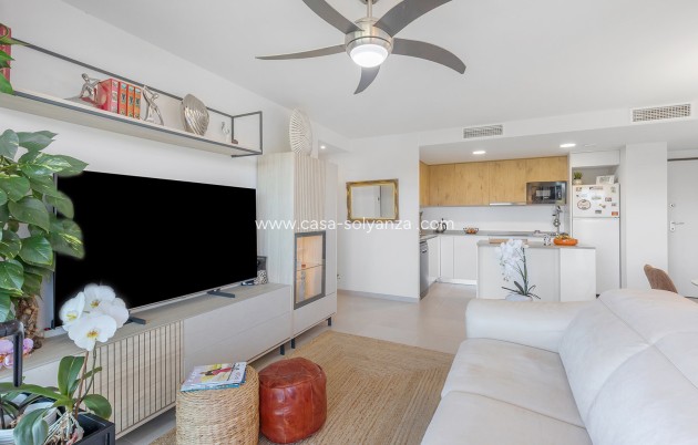 Resale - Apartment / flat - Torrevieja - Costa Blanca