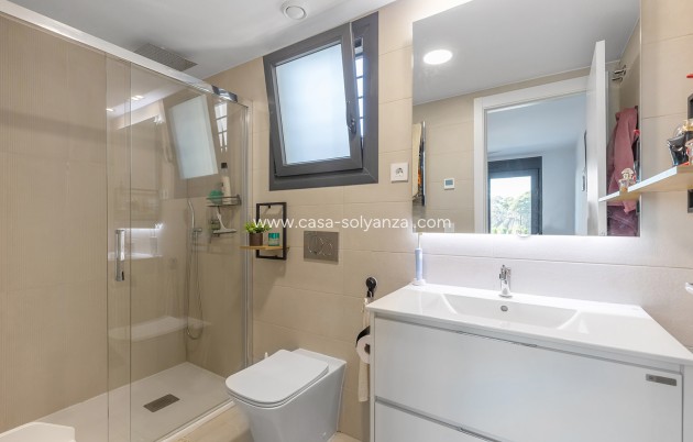 Resale - Apartment / flat - Torrevieja - Costa Blanca