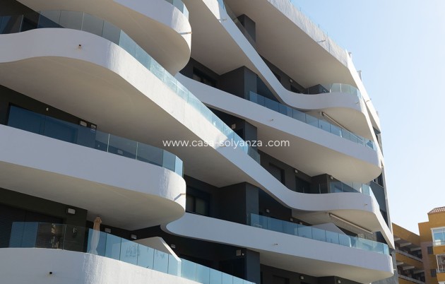 Resale - Apartment / flat - Torrevieja - Costa Blanca