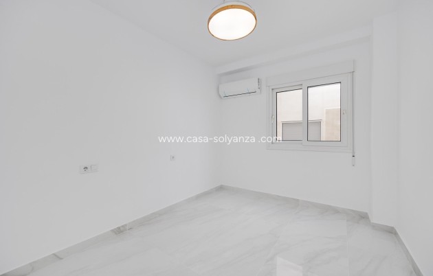 Wiederverkauf - Wohnung - Torrevieja - Acequion