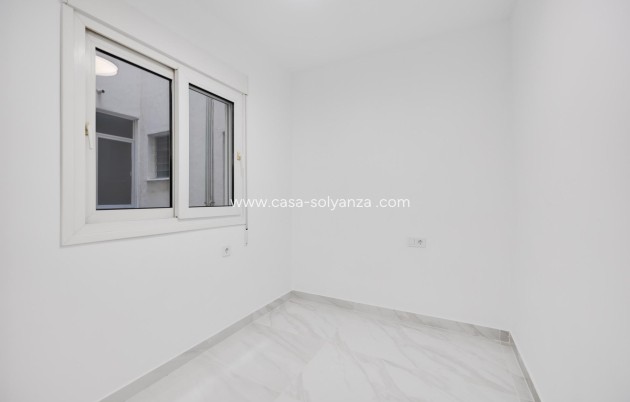 Wiederverkauf - Wohnung - Torrevieja - Acequion