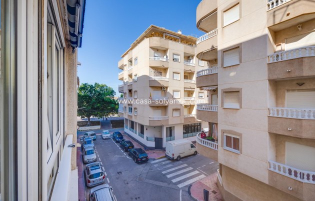 Wiederverkauf - Wohnung - Torrevieja - Acequion