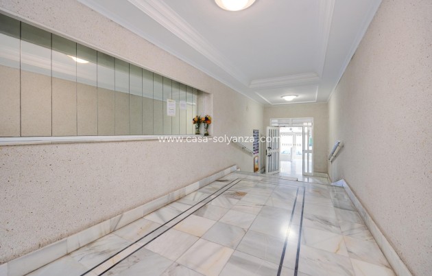 Wiederverkauf - Wohnung - Torrevieja - Acequion