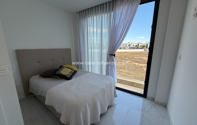 Resale - Villa - Ciudad Quesada - La Laguna