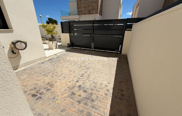 Resale - Villa - Ciudad Quesada - La Laguna