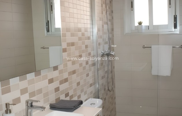 Resale - Apartment / flat - Guardamar del Segura - Pueblo