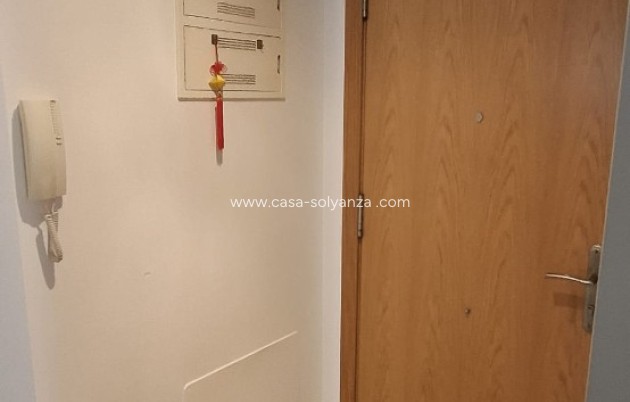 Resale - Apartment / flat - Guardamar del Segura - Pueblo