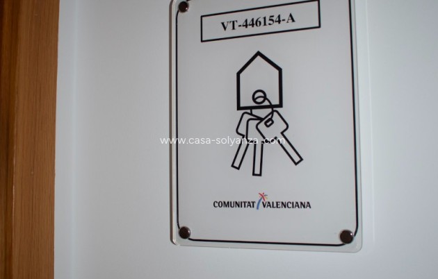 Resale - Apartment / flat - Guardamar del Segura - Pueblo