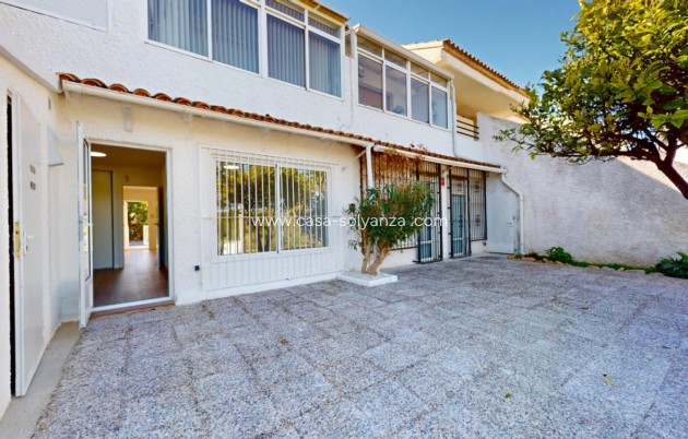 Resale - Bungalow - Orihuela - Villamartin