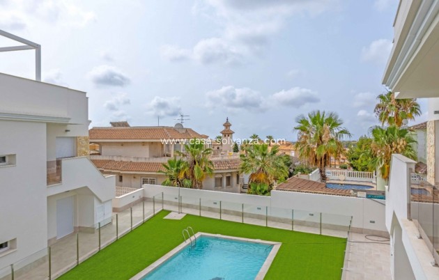 Resale - Apartment / flat - Orihuela Costa - Villamartín