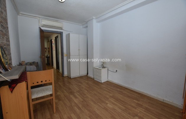 Resale - Apartment / flat - Torrevieja - Costa Blanca