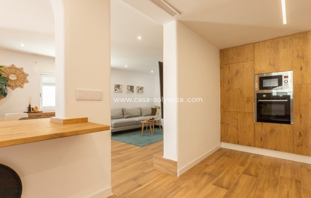 Resale - Villa - Los Balcones - Costa Blanca