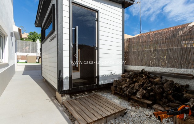 Resale - Villa - Los Balcones - Costa Blanca