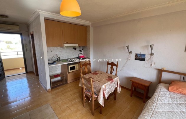 Resale - Apartment / flat - Torrevieja - Miramar - Torre Del Moro