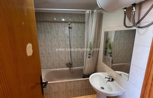 Resale - Apartment / flat - Torrevieja - Miramar - Torre Del Moro