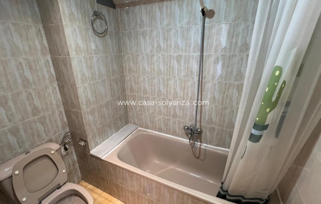 Resale - Apartment / flat - Torrevieja - Miramar - Torre Del Moro