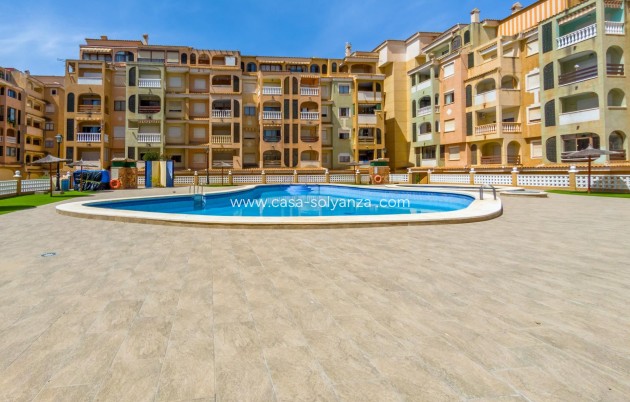 Resale - Apartment / flat - Torrevieja - Center