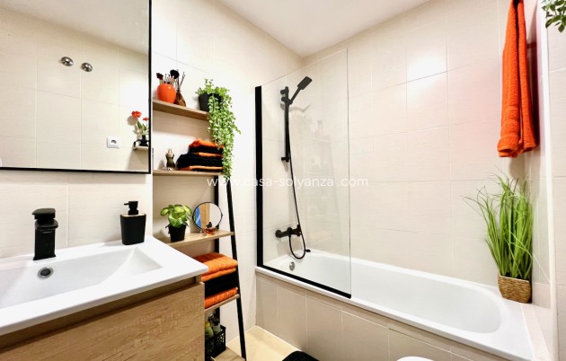 Resale - Apartment / flat - Las Terrazas de la Torre Golf Resort - Inland